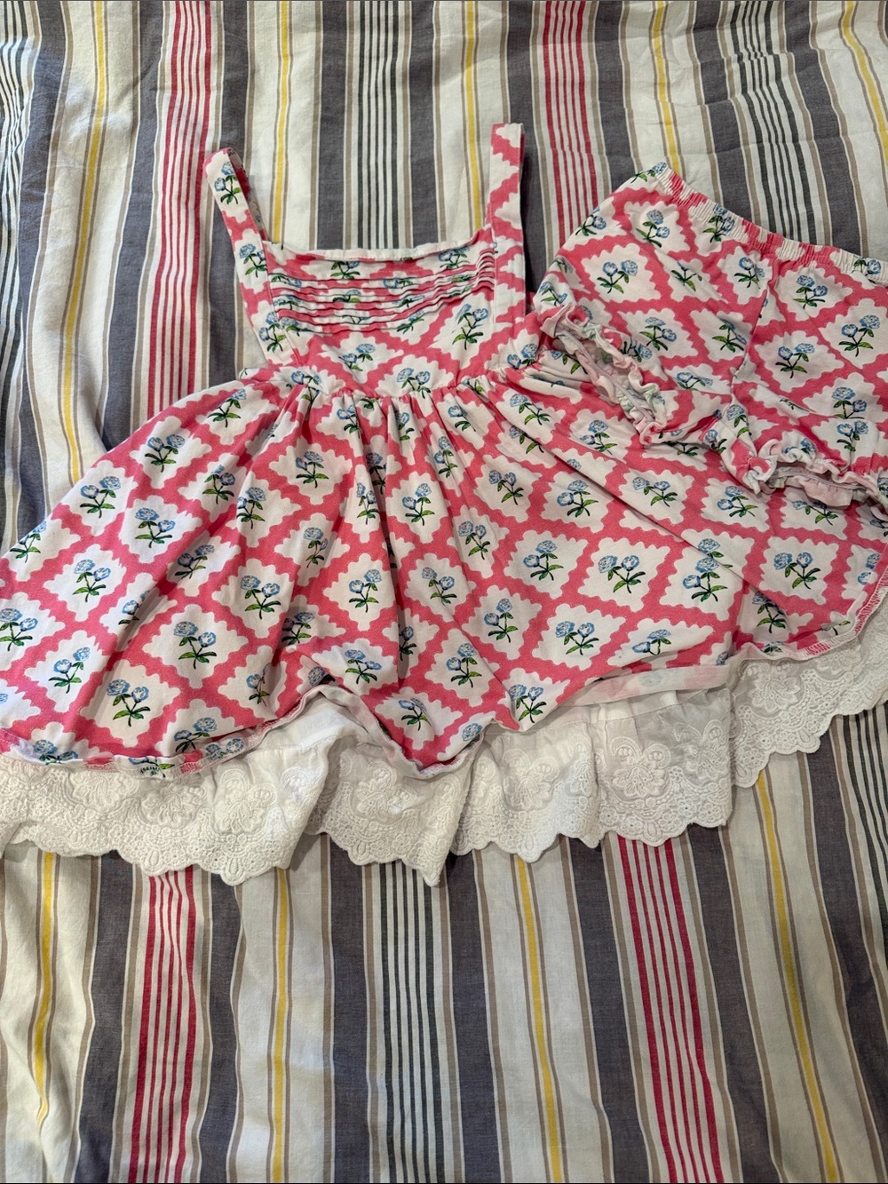 SweetHoney Pink Floral dress & Ruffle Shorts Set size 6